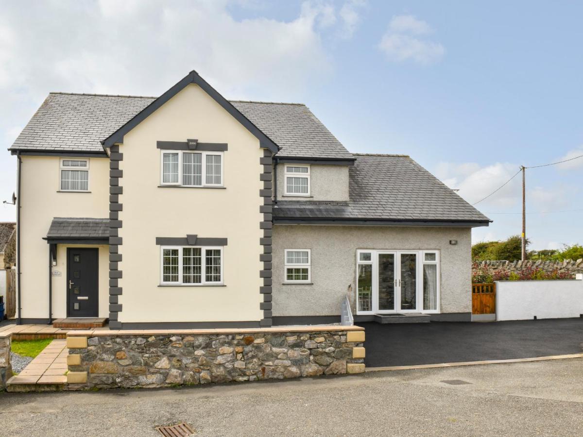 Plas Bach Aberffraw Exterior photo
